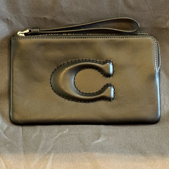 Coach Black Leather Wristlet with Embossed Logo. NWT
